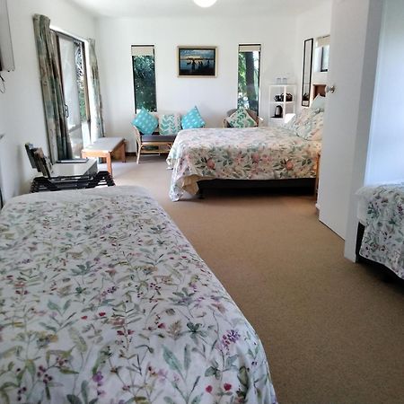 Ashcroft Gardens Bed & Breakfast เนเปียร์ ภายนอก รูปภาพ